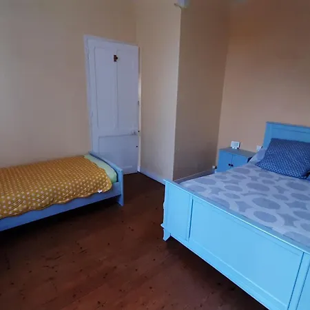 Holiday home Maison Tranquille Pres Foret Et