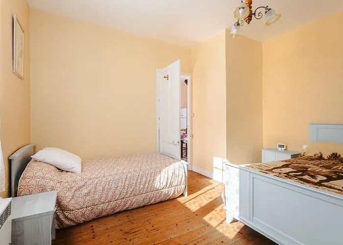 Prázdninový dům Maison Tranquille Pres Foret Et